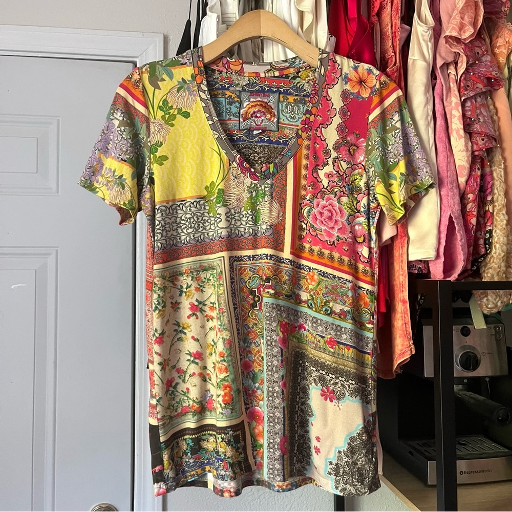 JOHNNY WAS multicolor patchwork floral rose knit v neck short sleeve T-shirt